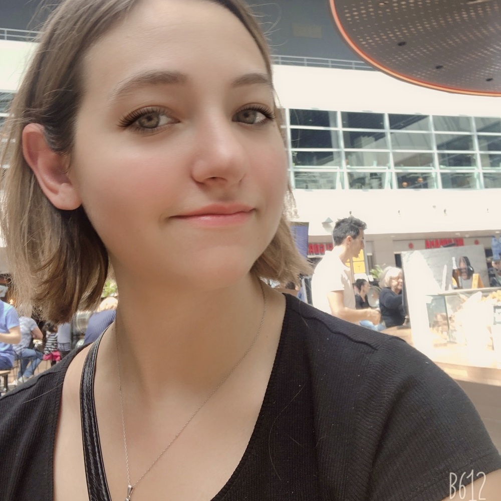 Meet your Posher, Meagan